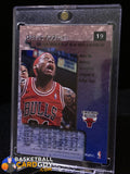 Dennis Rodman 1996-97 SkyBox Premium Rubies #19 - Basketball Cards