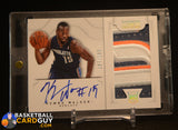 2012-13 Panini National Treasures #108 Kemba Walker JSY AU/199 RC auto, autograph, memorabilia, numbered