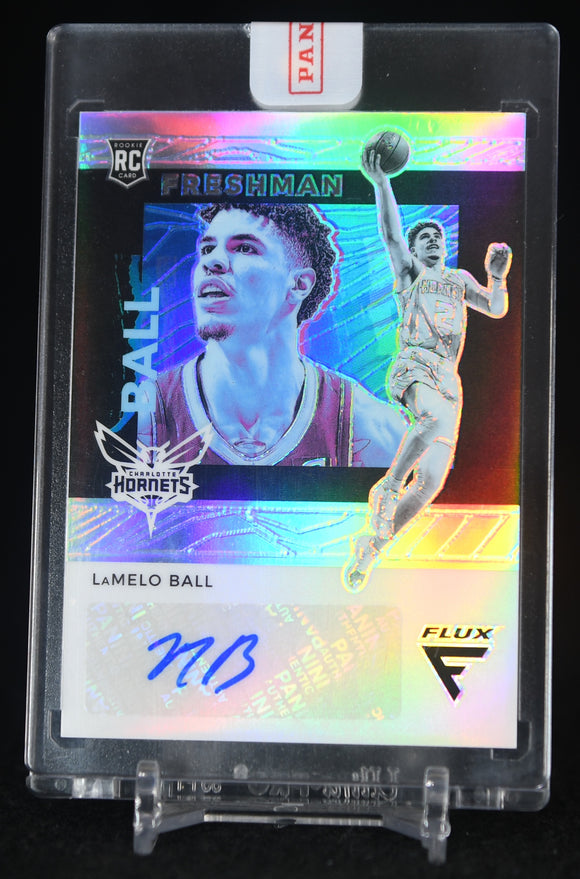 LaMelo Ball 2020-21 Court Kings Heir Apparent Autographs Sapphire #20 #/25 (Copy)