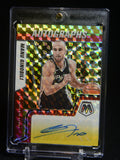 Manu Ginobili Autographs 2021-2022 Mosaic Red And Yellow Prizm Spurs