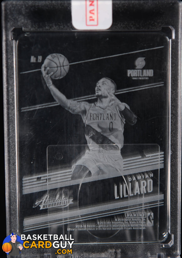 Damian Lillard 2018 - 19 Absolute Memorabilia Glass #19 basketball card, case hit, sealed