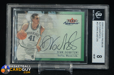 Dirk Nowitzki 2000-01 Fleer Autographics #43 BGS 8