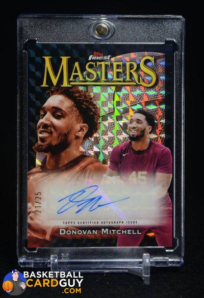 Donovan Mitchell 2023-24 Finest Masters Autographs Black Geometric Refractors #MADM #/25
