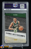 Giannis Antetokounmpo 2017-18 Hoops Hot Signatures #39 with RC Auto auto, autograph