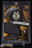 Giannis Antetokounmpo 2022-23 Panini Mosaic Razzle Dazzle #12 basketball card