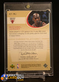 Michael Jordan SP Game Used Authentic Fabrics 2004-05 MJ memorabilia