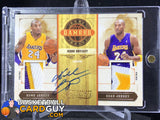 2009-10 Timeless Treasures Home and Road Gamers Prime Signatures #6 Kobe Bryant/10 - Basketball Cards