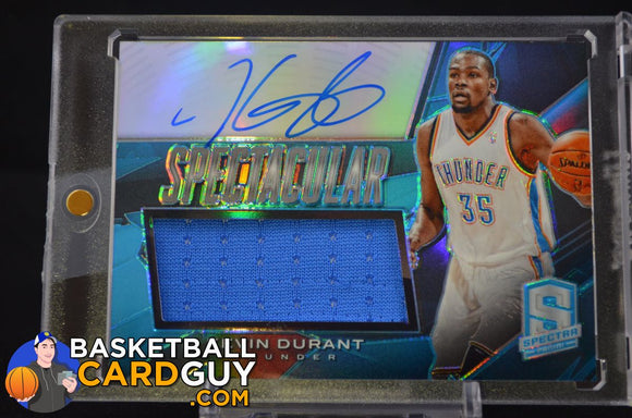 2013-14 Panini Spectra Spectacular Swatch Signatures Light Blue #70 Kevin Durant/20 - Basketball Cards