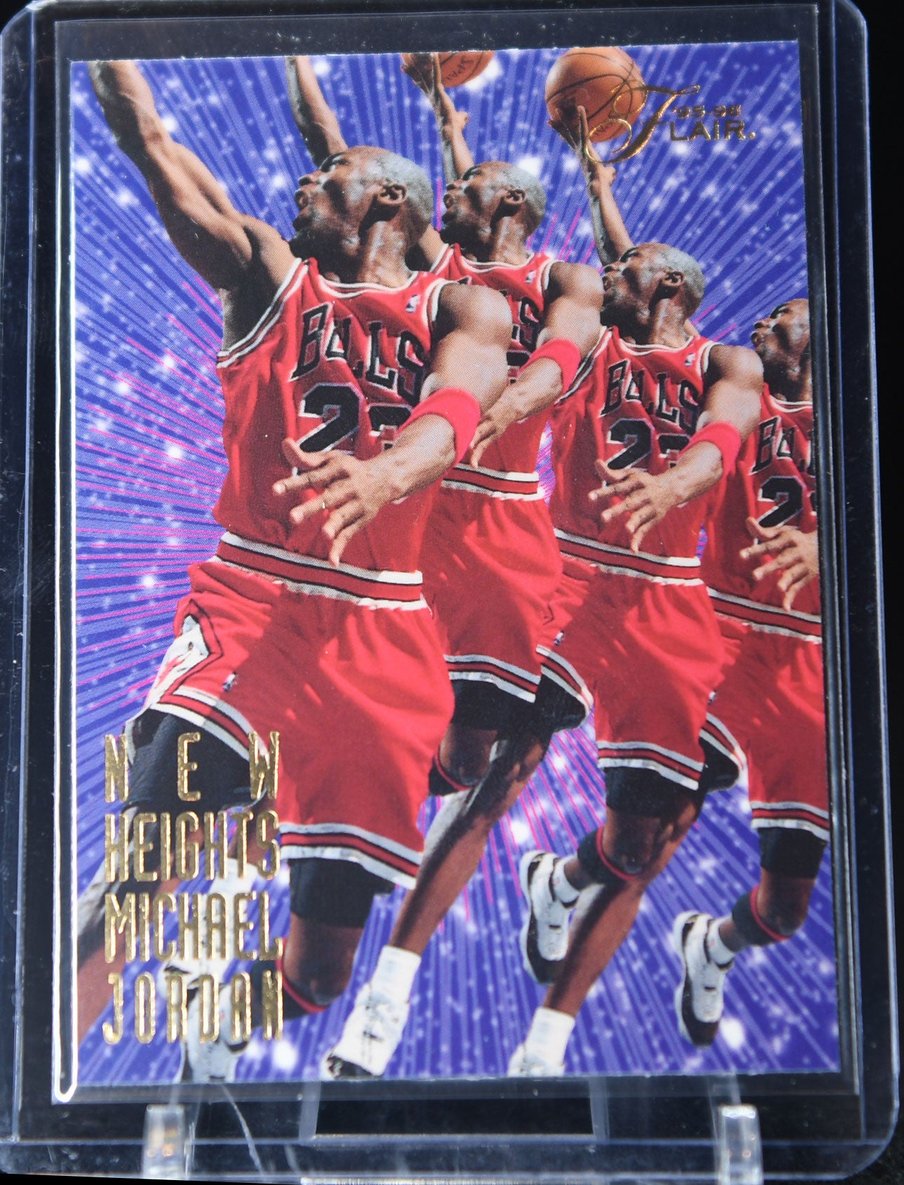 Michael Jordan 1995-96 Flair New Heights #4