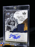 Donovan Mitchell 2017-18 Court Kings Sketches and Swatches #/399 - Basketball Cards