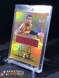 Kyrie Irving 2012-13 Panini Gold Standard JSY AU RC - Basketball Cards