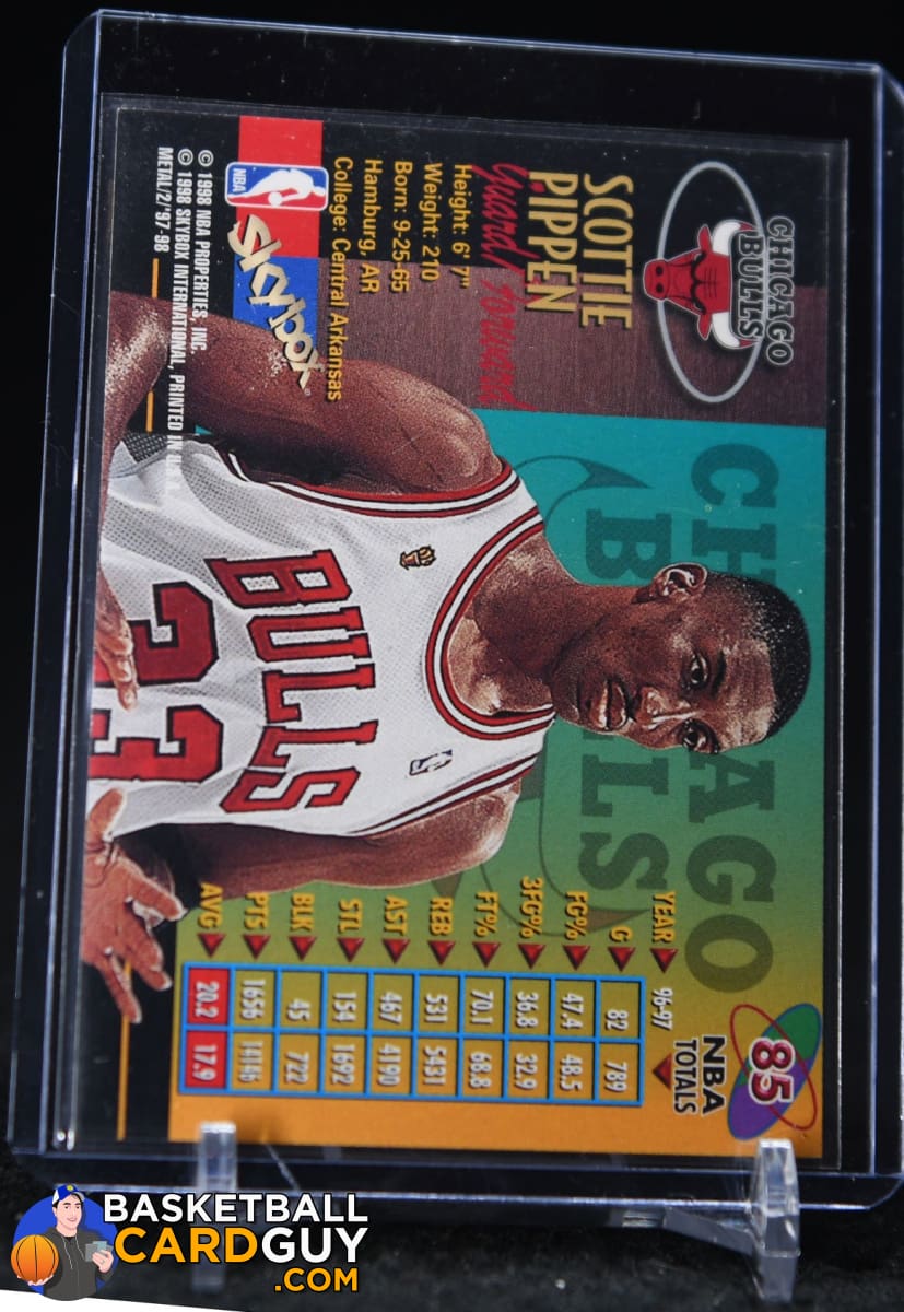 Kobe Bryant 1996-97 E-X2000 #30 RC – Basketball Card Guy