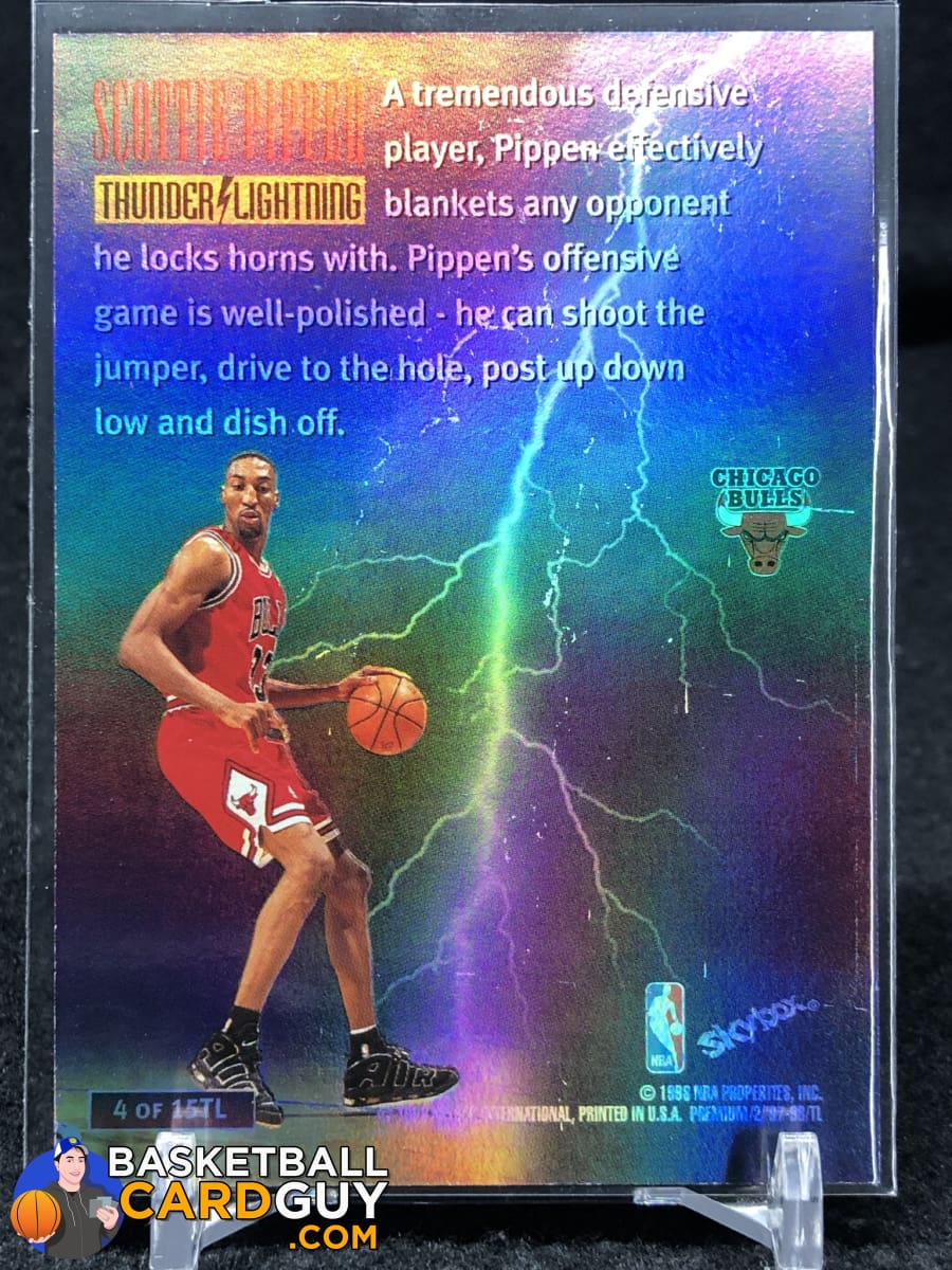 Scottie Pippen 1997-98 SkyBox Premium Thunder and Lightning #TL4